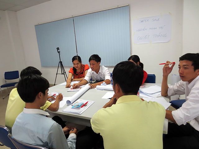 Kỹ năng bán hàng chuyên nghiệp - Sunjin (18 & 19-11-2014)